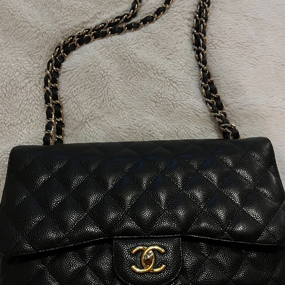 SOLD SOLD Do not buy Sold Jumbo caviar Double Flap. With GHW - Picture 6 of 9